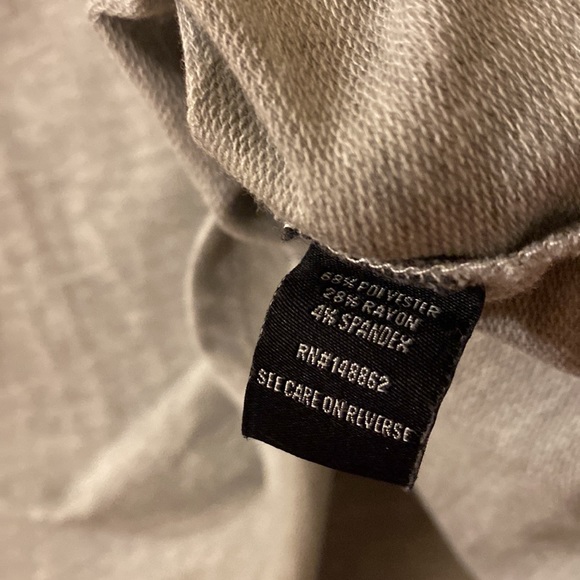 Torrid Foil Off Shoulder Boat Neck Lightweight Sweatshirt Grey Gray Plus 1/1X - Picture 7 of 11